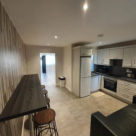 Large Townhouse In The Heart Of No 11 Galway