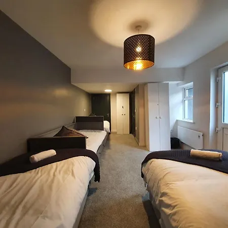 Holiday home Large Townhouse In The Heart Of No 11
